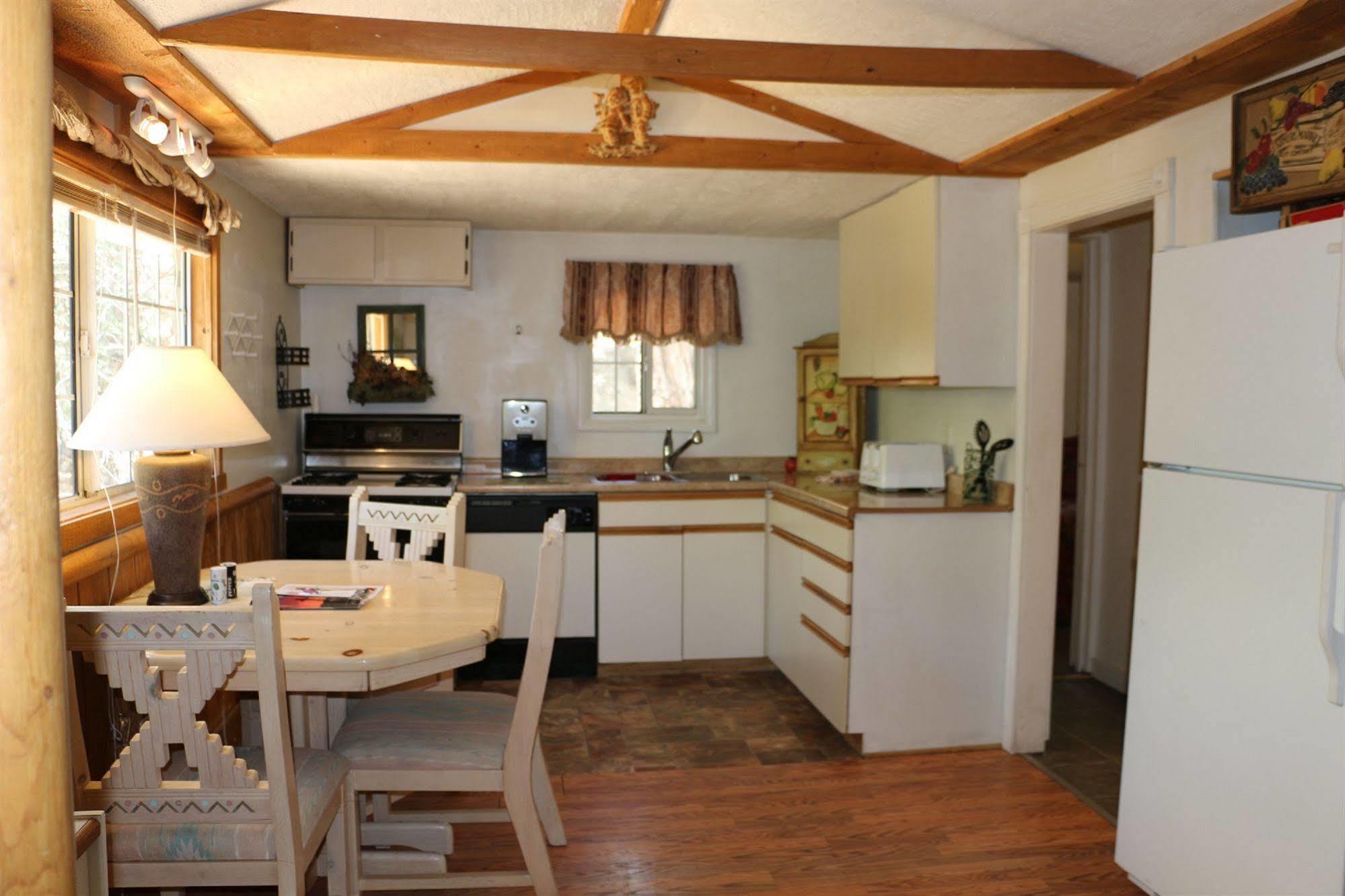 Apple Creek Cottages Prescott Eksteriør bilde